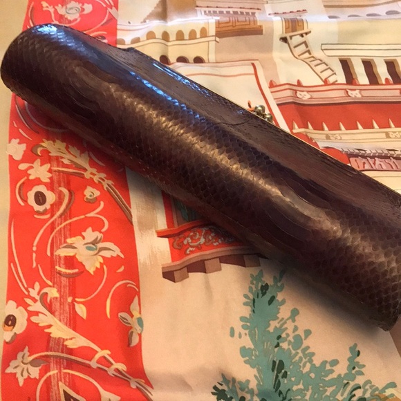 Vintage Leather Clutch - Picture 7 of 7